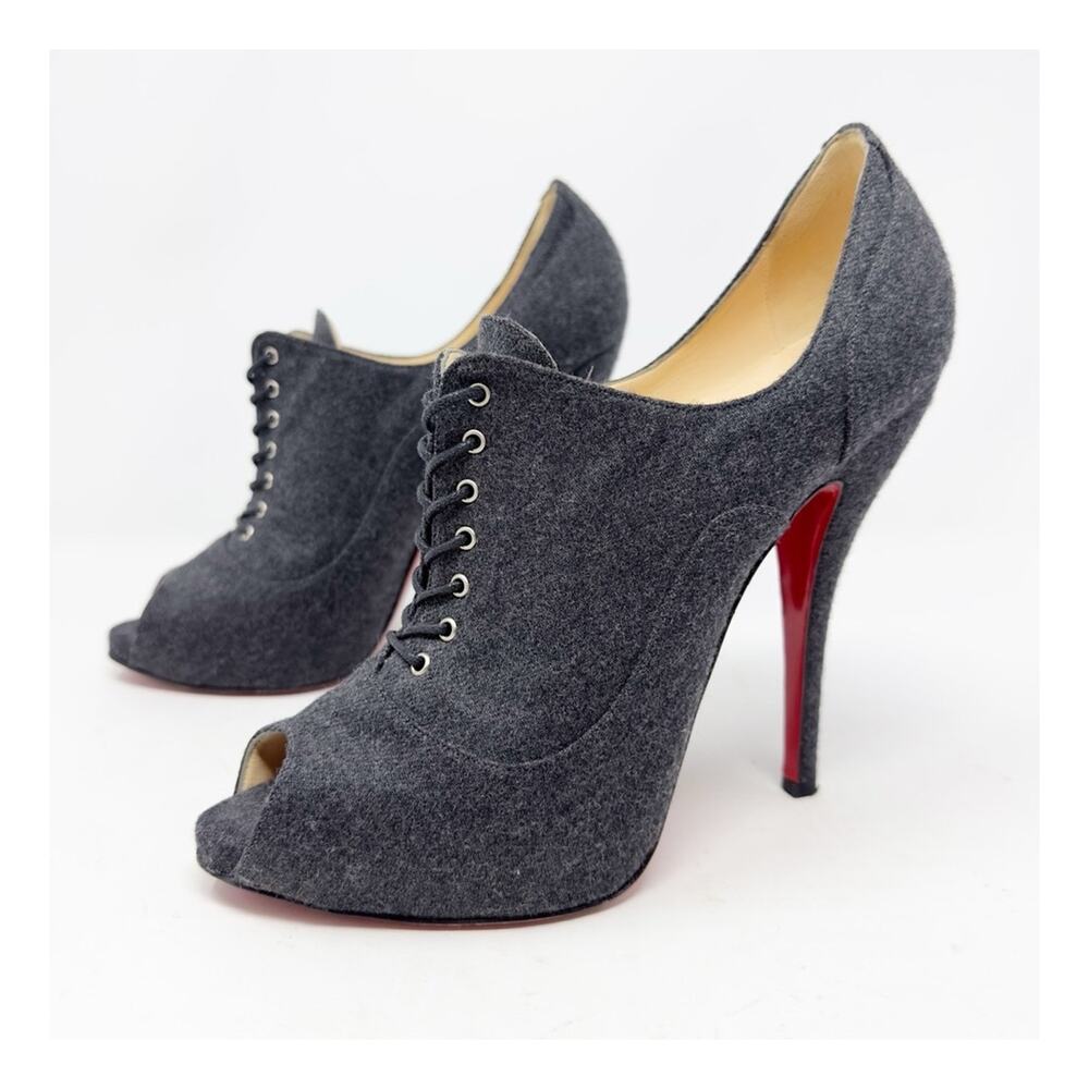 Christian Louboutin Lady Derby Flannel Lace Up Peep Toe Booties Womens Size 40